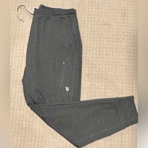 Vuori Sunday Performance Jogger XL Charcoal Heather
